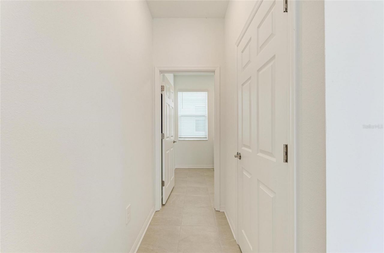 1989 Splashrail Lane , Sarasota, FL 34240 Photo