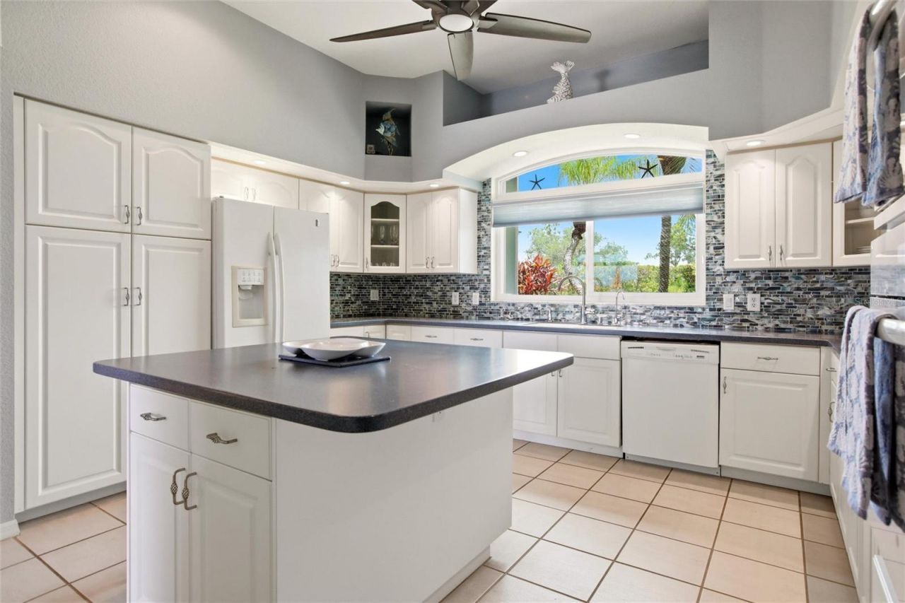 7100 San Casa Drive , Englewood, FL 34224 Photo