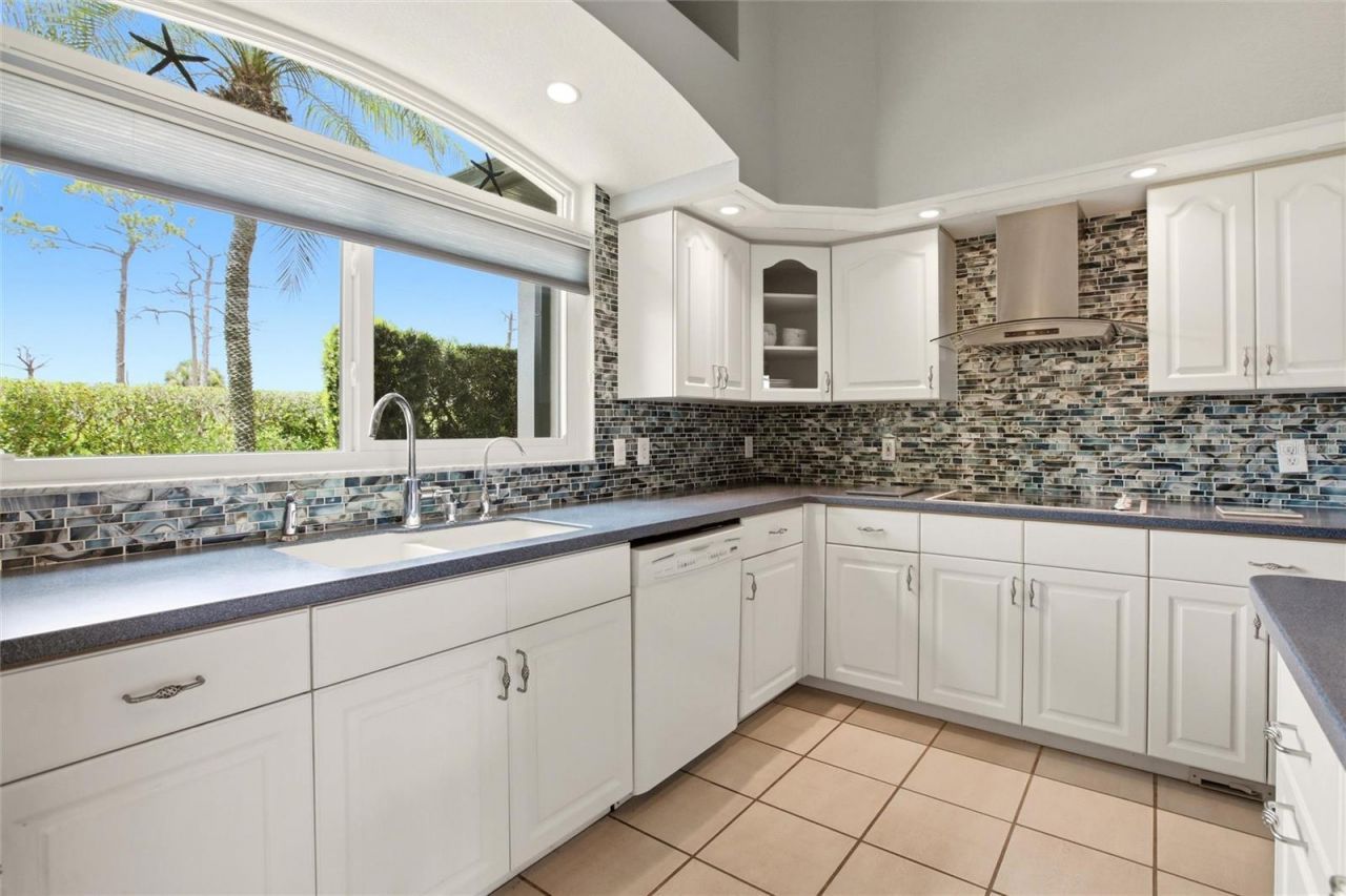 7100 San Casa Drive , Englewood, FL 34224 Photo