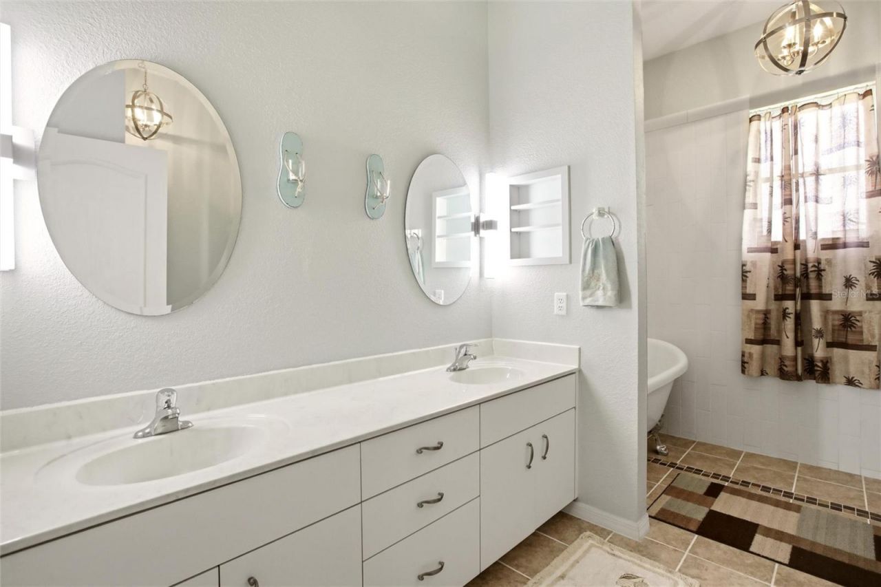 7100 San Casa Drive , Englewood, FL 34224 Photo