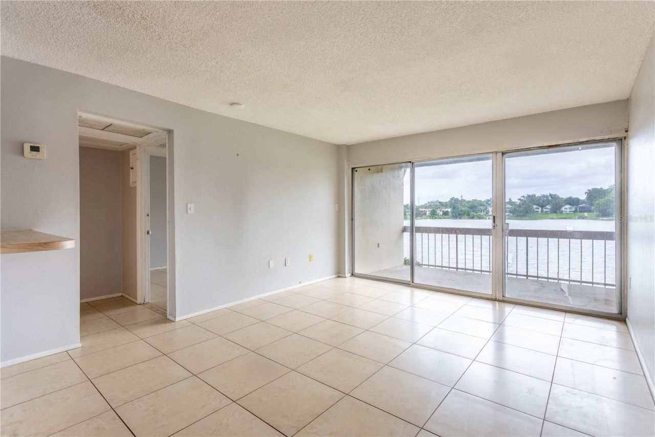 618 Orange Drive , Unit 216, Altamonte Springs, FL 32701 Photo
