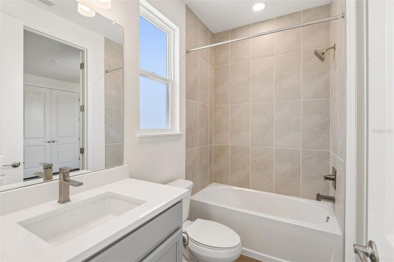 31542 Azure Beach Drive, San Antonio, FL 33576 Photo