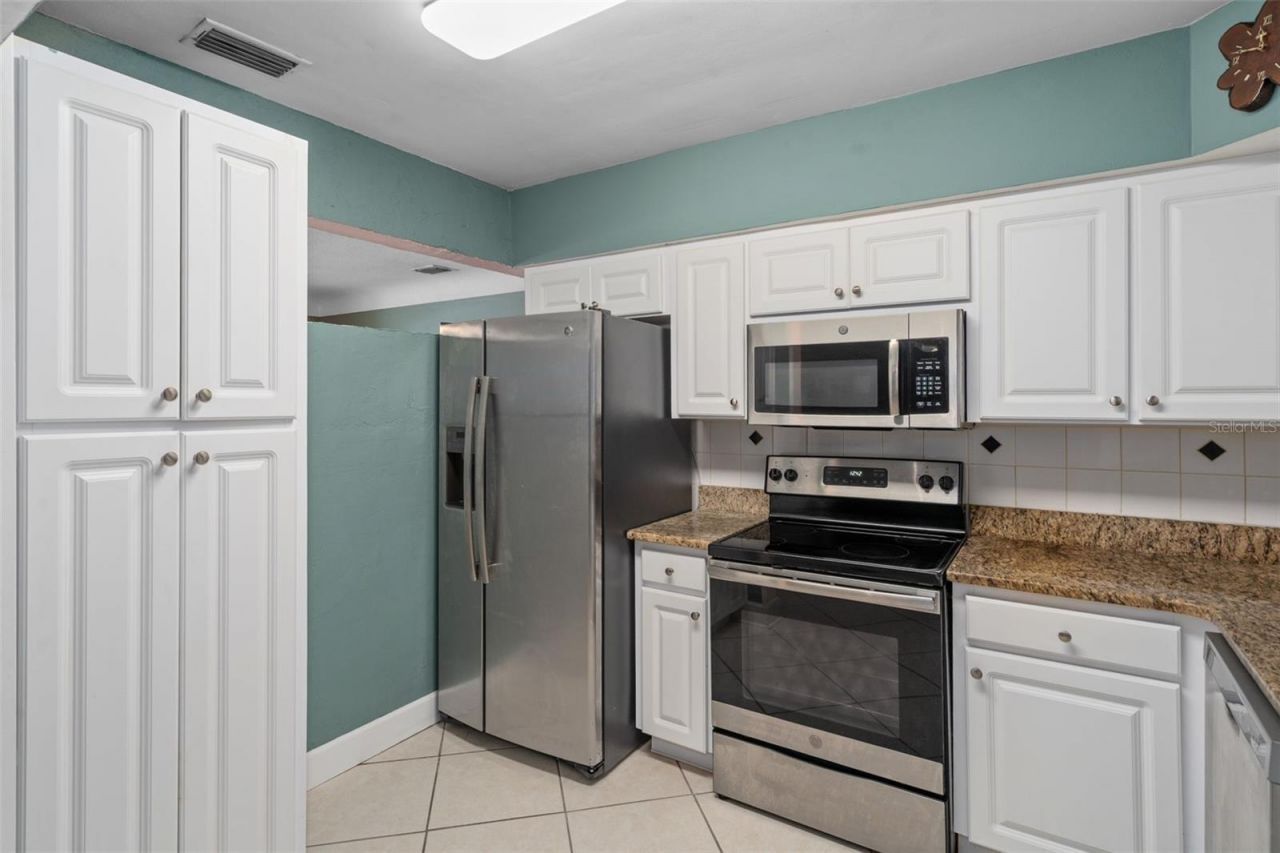 9812 51st Avenue N, Saint Petersburg, FL 33708 Photo