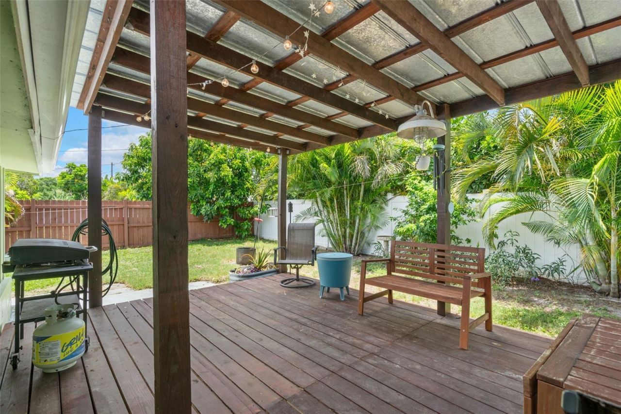 9812 51st Avenue N, Saint Petersburg, FL 33708 Photo