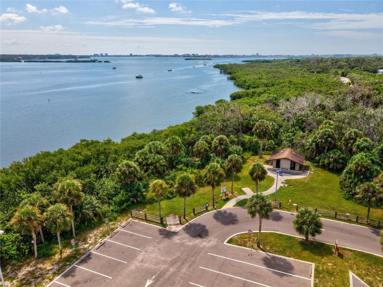 9812 51st Avenue N, Saint Petersburg, FL 33708 Photo