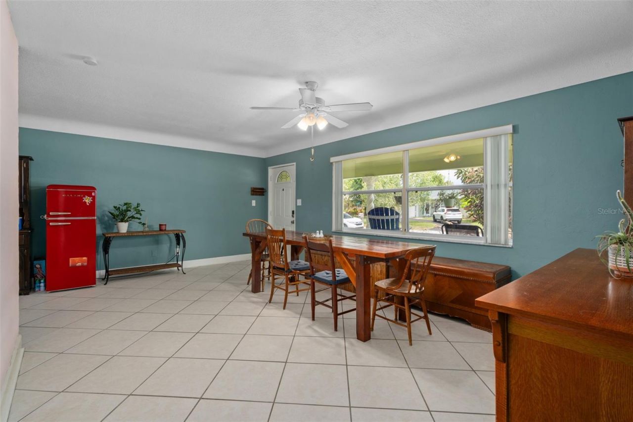 9812 51st Avenue N, Saint Petersburg, FL 33708 Photo