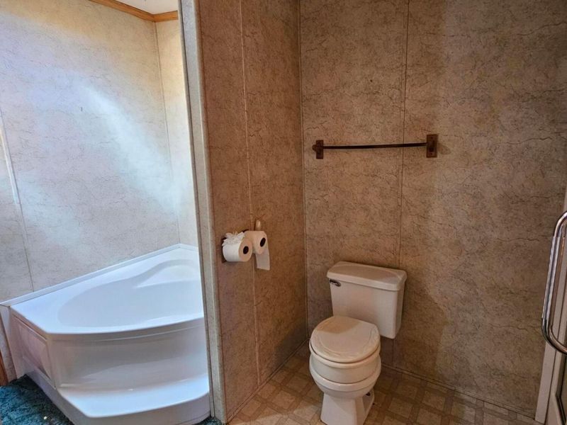 1856 Londoncrest Court, Grove City, OH 43123 Photo 8