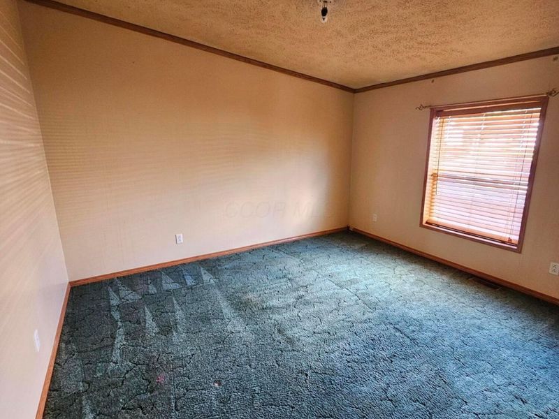 1856 Londoncrest Court, Grove City, OH 43123 Photo 9