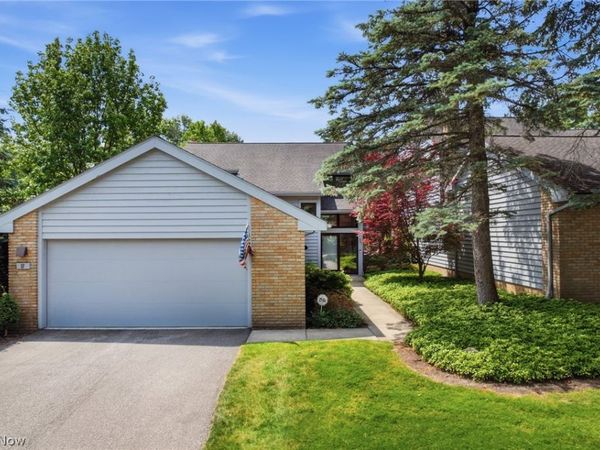 17 Kenwood Court , Beachwood, OH 44122