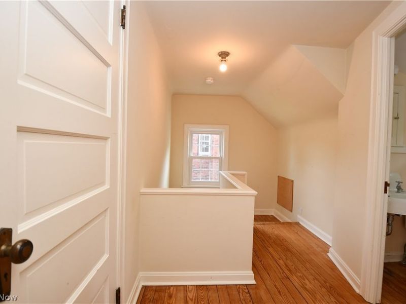 2400 Eardley Road , University Heights, OH 44118 Photo 24