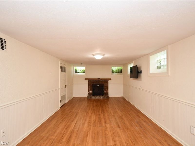 2400 Eardley Road , University Heights, OH 44118 Photo 28