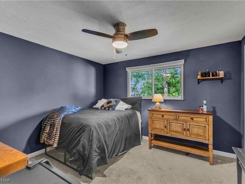 5290 Wellesley Avenue , North Olmsted, OH 44070 Photo 18