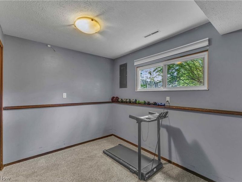 5290 Wellesley Avenue , North Olmsted, OH 44070 Photo 27