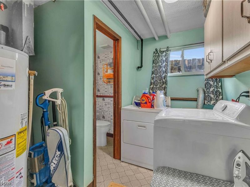 5290 Wellesley Avenue , North Olmsted, OH 44070 Photo 29