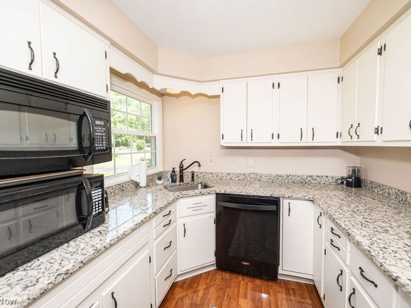 729 Kenwood Drive , Mayfield Village, OH 44040 Photo 11