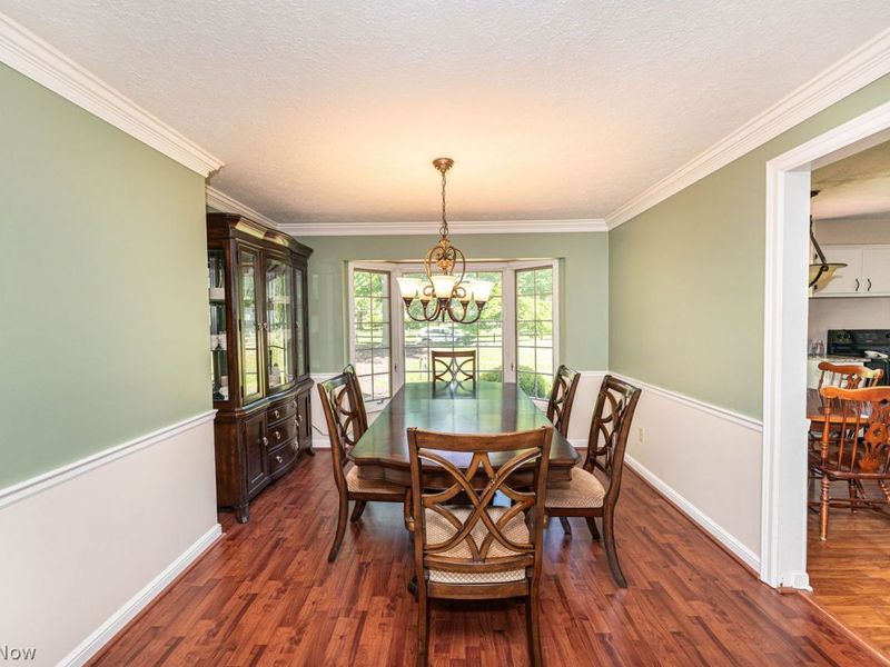 729 Kenwood Drive , Mayfield Village, OH 44040 Photo 7