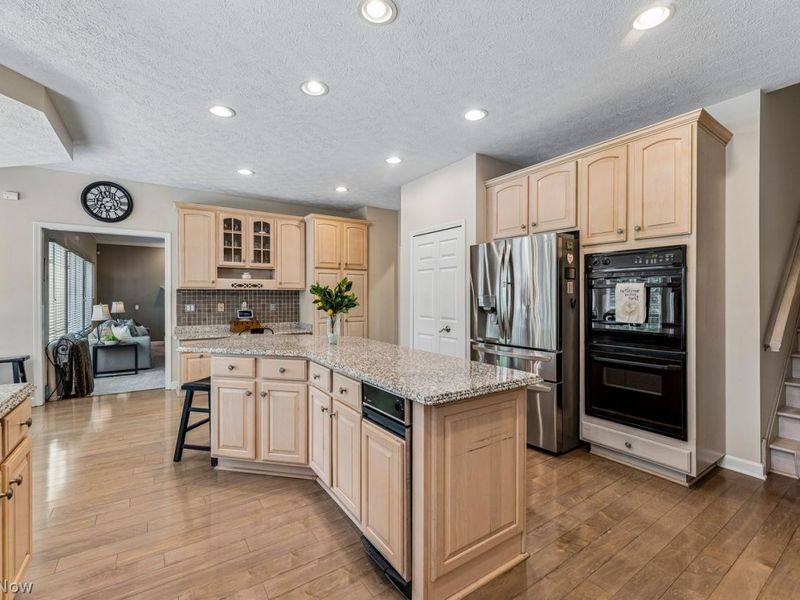 33617 St Francis Drive , Avon, OH 44011 Photo 13