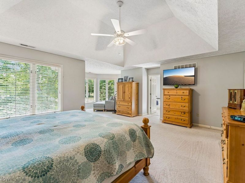 33617 St Francis Drive , Avon, OH 44011 Photo 24