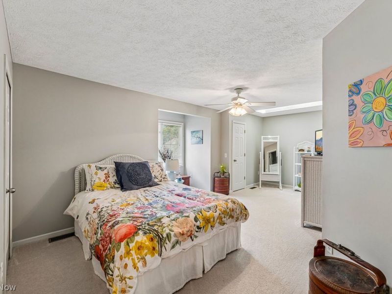33617 St Francis Drive , Avon, OH 44011 Photo 28