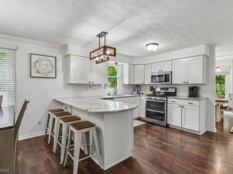 34656 S Side Park Drive , Solon, OH 44139 Photo 11