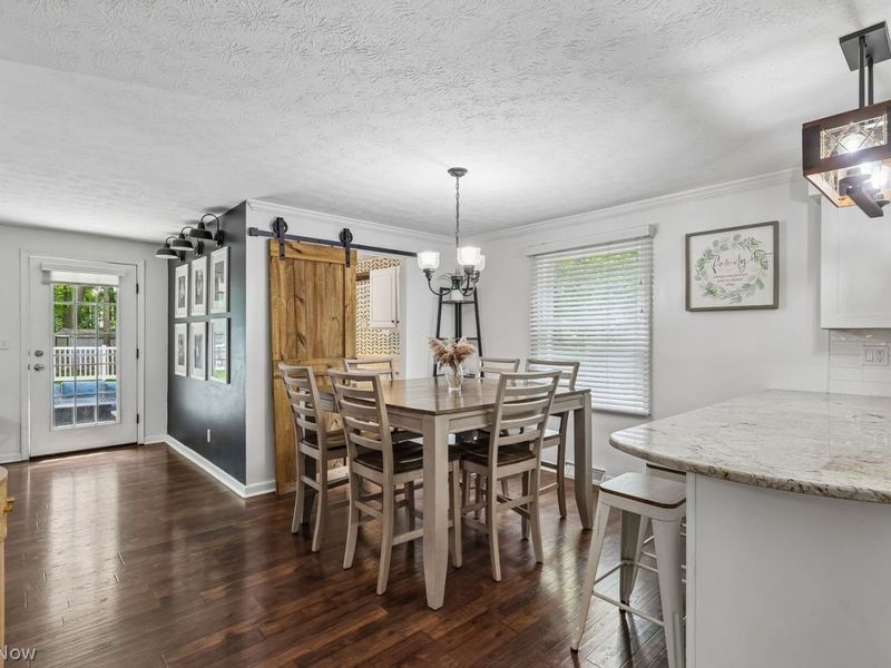 34656 S Side Park Drive , Solon, OH 44139 Photo 13
