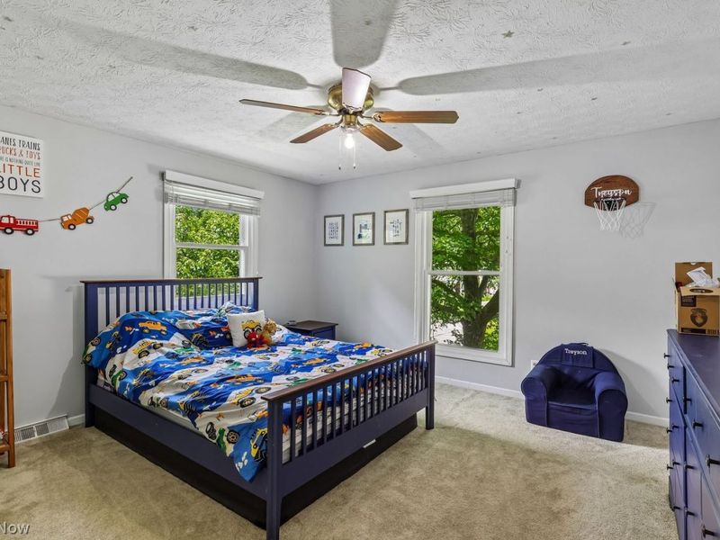 34656 S Side Park Drive , Solon, OH 44139 Photo 27