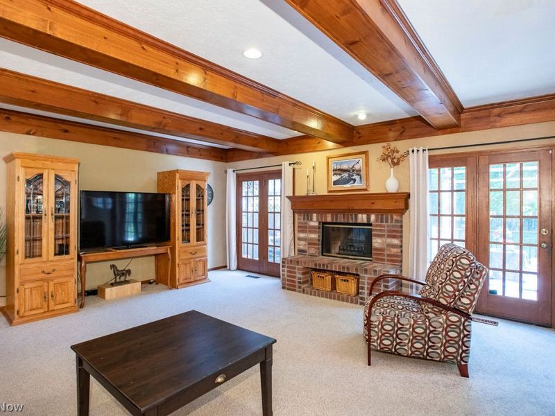 18100 Rustic Hollow , Strongsville, OH 44136 Photo 15