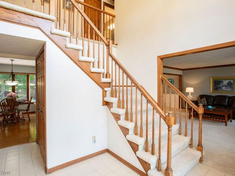 18100 Rustic Hollow , Strongsville, OH 44136 Photo 22