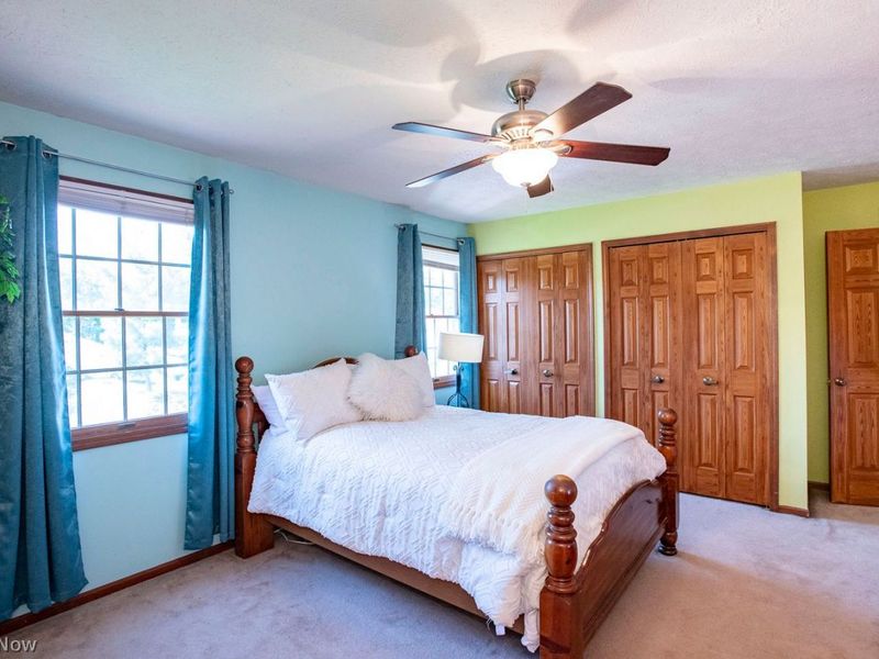18100 Rustic Hollow , Strongsville, OH 44136 Photo 34