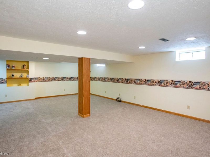 18100 Rustic Hollow , Strongsville, OH 44136 Photo 42