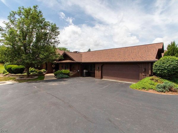 3608 Fenn Road, Medina, OH 44256