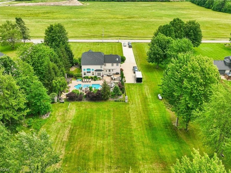 8874 Sharp Road , Olmsted Township, OH 44138 Photo 3