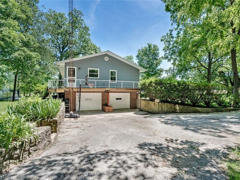 9320 W Akron Canfield Road, Canfield, OH 44406 Photo 6