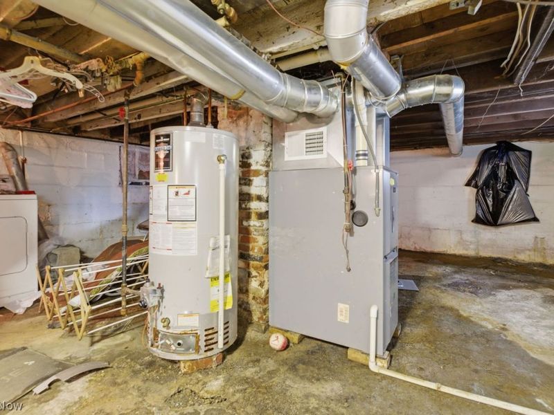 125 W 39th Street , Lorain, OH 44052 Photo 28