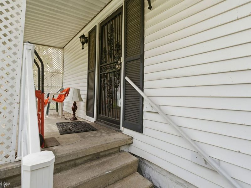 125 W 39th Street , Lorain, OH 44052 Photo 33