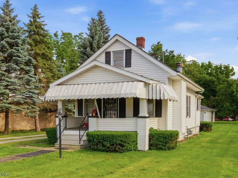 125 W 39th Street , Lorain, OH 44052 Photo 4