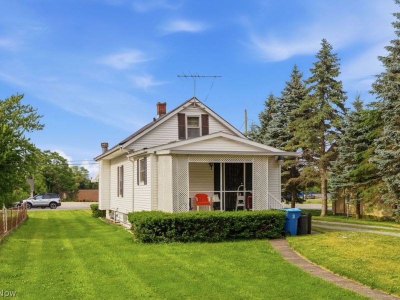 125 W 39th Street , Lorain, OH 44052 Photo 6