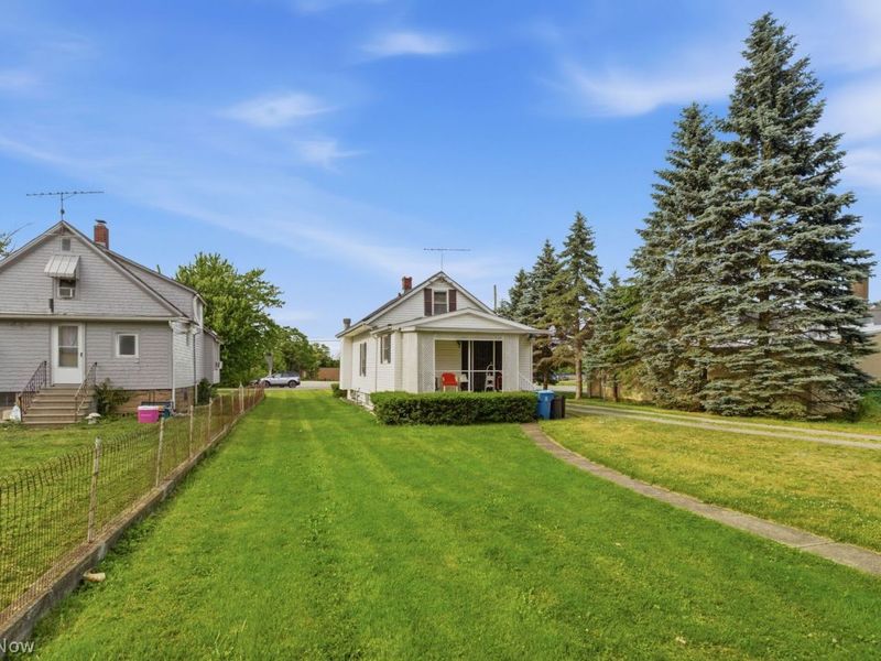 125 W 39th Street , Lorain, OH 44052 Photo 7