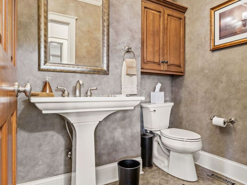 2198 E Park Drive , Uniontown, OH 44685 Photo 18