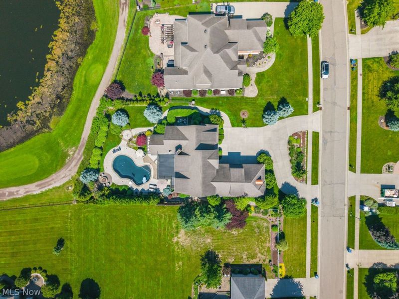 2198 E Park Drive , Uniontown, OH 44685 Photo 2