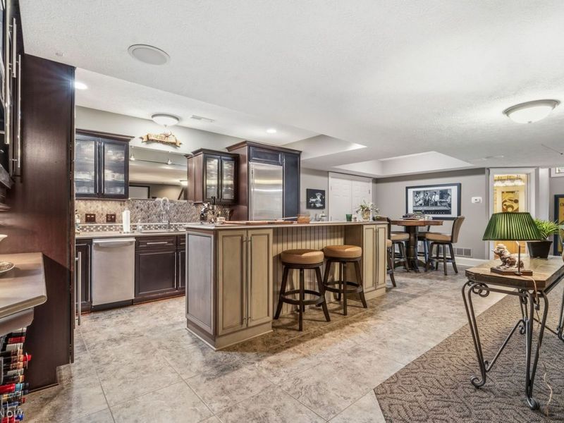 2198 E Park Drive , Uniontown, OH 44685 Photo 36
