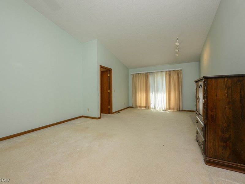 8251 Athens Avenue NW, Massillon, OH 44646 Photo 16