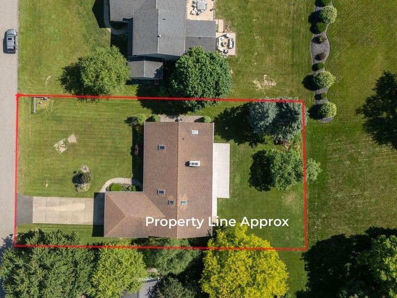 8251 Athens Avenue NW, Massillon, OH 44646 Photo 2