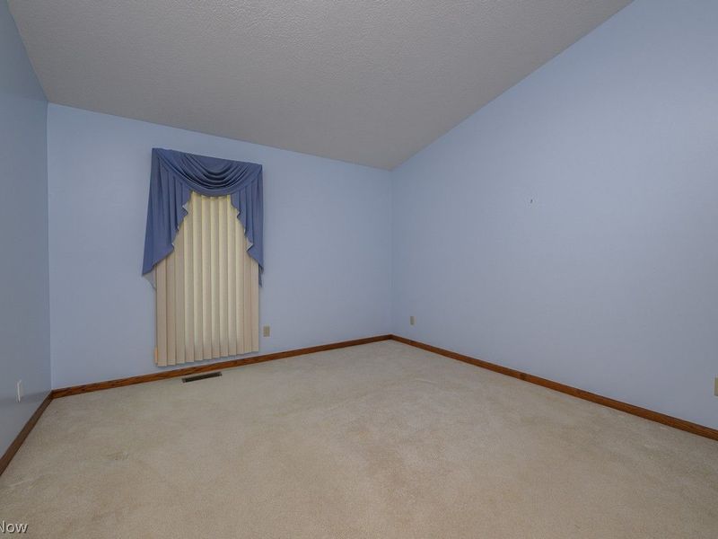 8251 Athens Avenue NW, Massillon, OH 44646 Photo 21