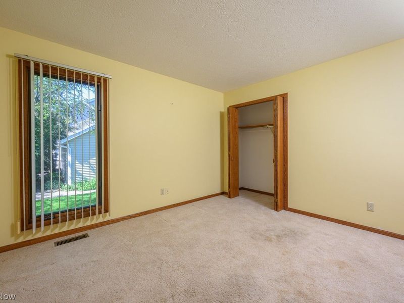 8251 Athens Avenue NW, Massillon, OH 44646 Photo 24