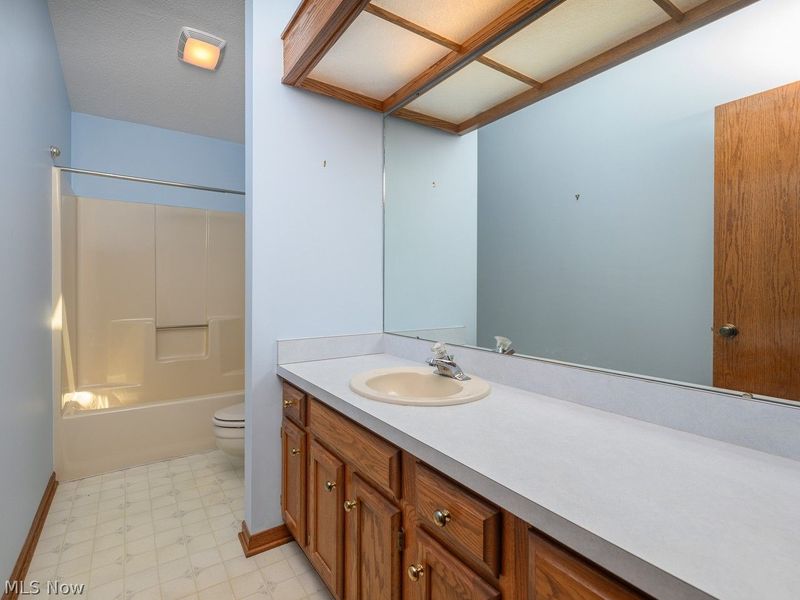 8251 Athens Avenue NW, Massillon, OH 44646 Photo 27