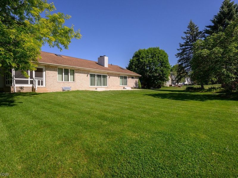 8251 Athens Avenue NW, Massillon, OH 44646 Photo 37