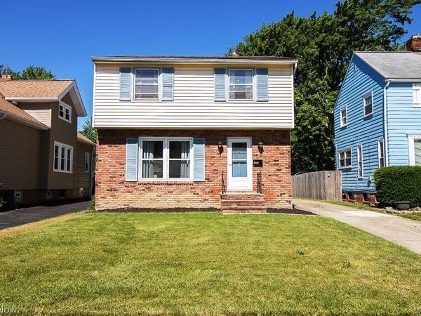 340 E 248th Street , Euclid, OH 44123