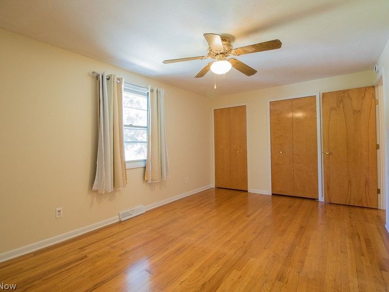 340 E 248th Street , Euclid, OH 44123 Photo 19