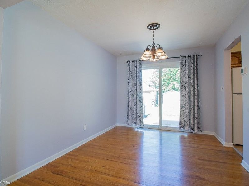 340 E 248th Street , Euclid, OH 44123 Photo 6